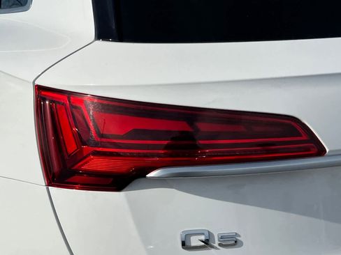 Used 2023 Audi Q5 2.0T Premium image 20