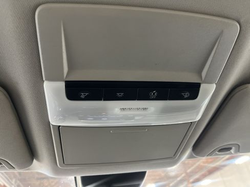 Used 2024 Nissan Altima 2.5 SR FWD image 36