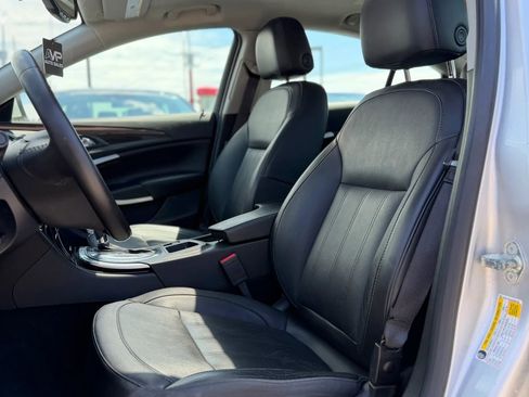 Used 2016 Buick Regal AWD image 7