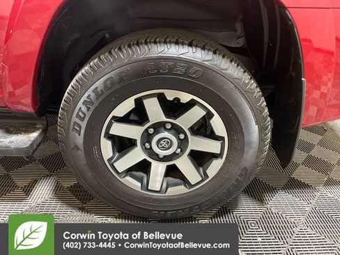 Used 2024 Toyota 4Runner TRD Off-Road Premium image 23