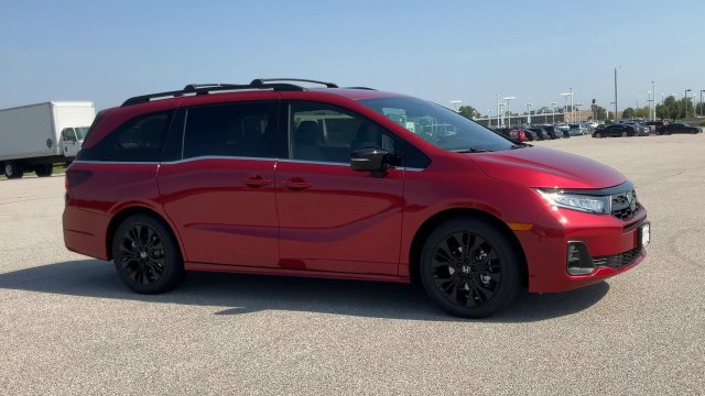New 2027 Honda Odyssey Sport-L image 2