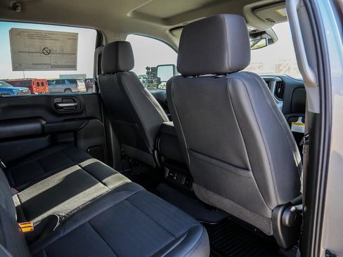 New 2026 Chevrolet Silverado 2500 Custom w/ Custom Value Package AWD/4WD image 19