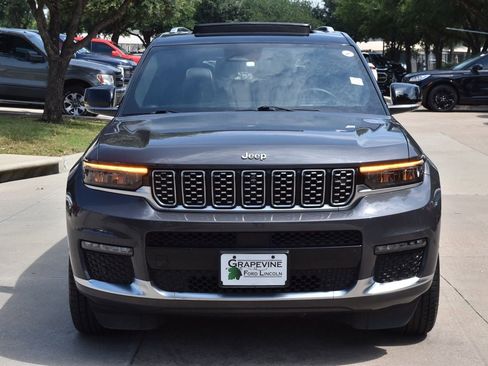 Used 2023 Jeep Grand Cherokee L Summit AWD/4WD image 3