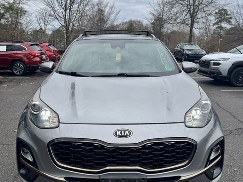 Used 2020 Kia Sportage S w/ S Sunroof Package image 2