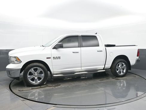 Used 2015 RAM 1500 Big Horn image 2