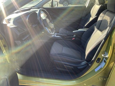 Used 2023 Subaru Crosstrek 2.0i Premium image 11