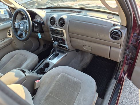 Used 2003 Jeep Liberty Limited AWD/4WD image 29