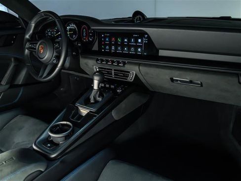 Certified 2024 Porsche 911 GT3 image 32