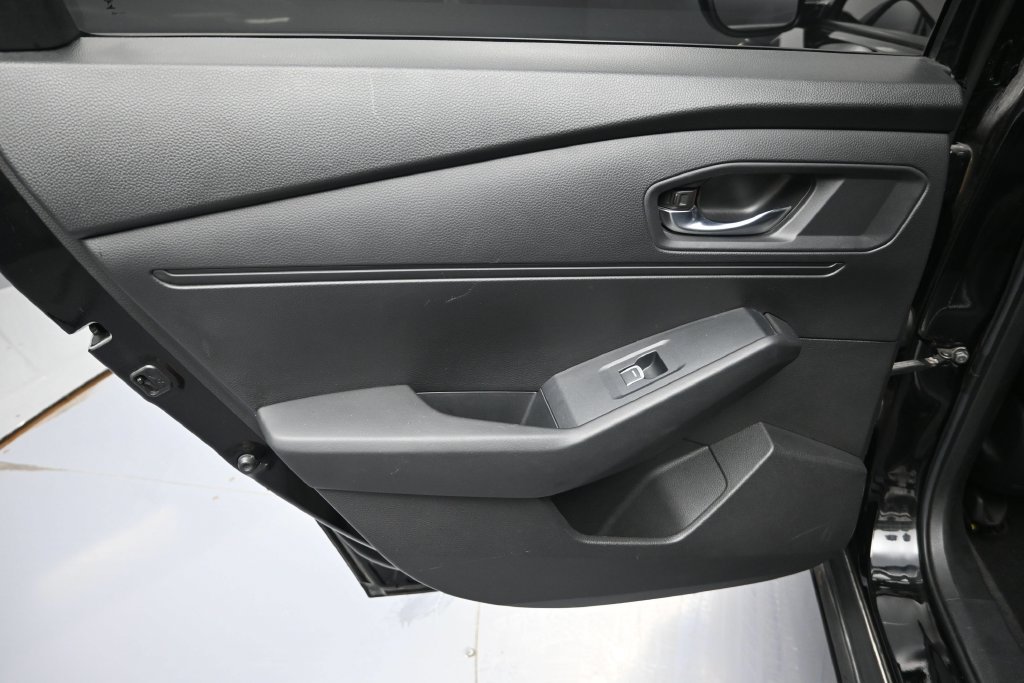 Used 2023 Honda Accord EX image 25