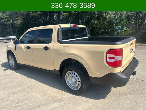 Used 2023 Ford Maverick XL FWD image 3