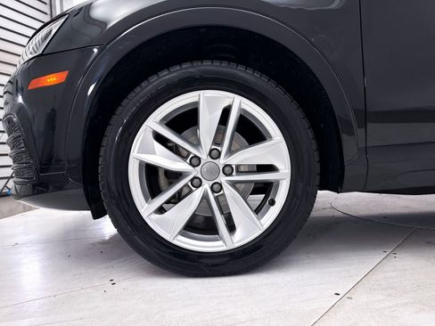 Used 2018 Audi Q3 2.0T Premium FWD image 10