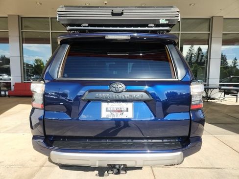 Used 2024 Toyota 4Runner TRD Off-Road Premium w/ TRD Black Wheel Package (TMS) AWD/4WD image 11