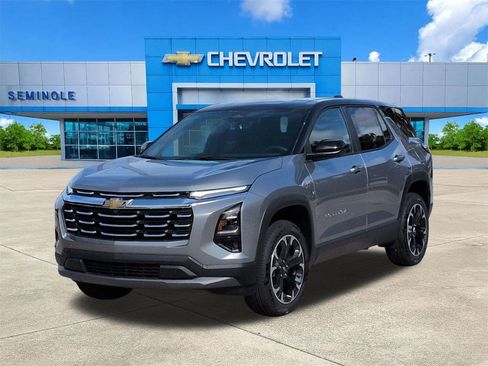 New 2026 Chevrolet Equinox LT w/ Safety and Technology Package FWD image 2