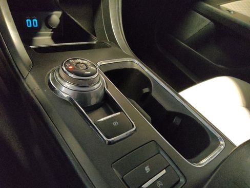 Used 2020 Ford Fusion SE w/ Equipment Group 151A image 26