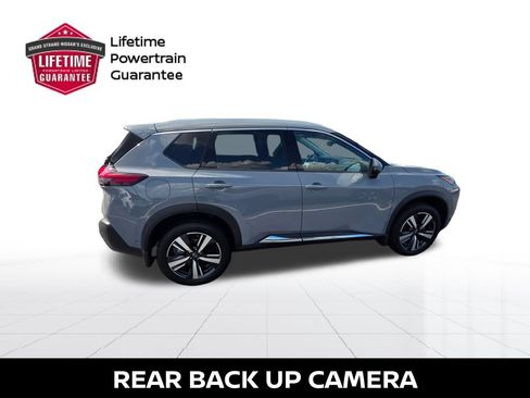 Certified 2023 Nissan Rogue SL w/ SL Premium Package FWD image 9