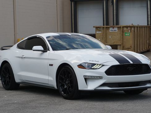 Used 2019 Ford Mustang Coupe w/ Ecoboost Performance Package RWD image 3