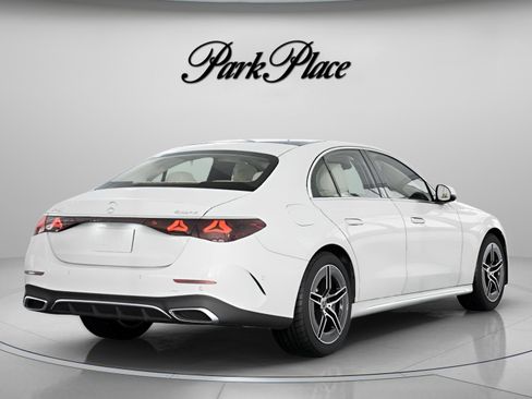 New 2026 Mercedes-Benz E 450 4MATIC Sedan image 20
