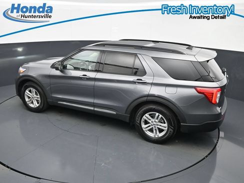 Used 2021 Ford Explorer XLT RWD image 21