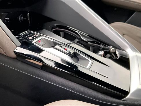 New 2025 Audi Q5 Premium Plus image 7