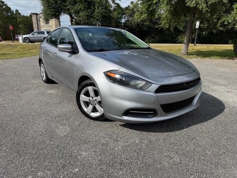 Used 2015 Dodge Dart SXT image 36