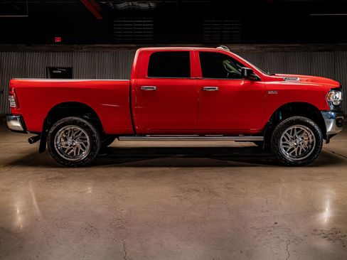 Used 2020 RAM 2500 Tradesman AWD/4WD image 10