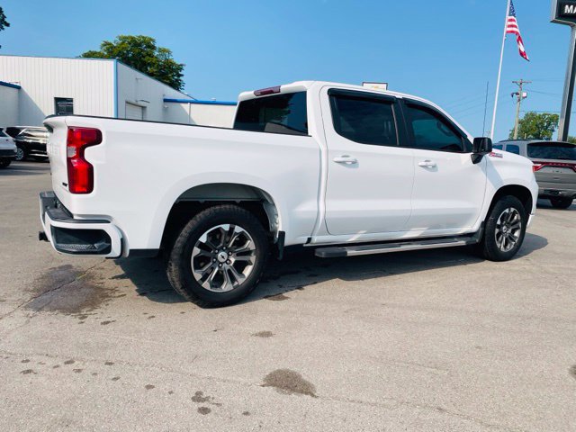 Used 2023 Chevrolet Silverado 1500 RST w/ Z71 Off-Road Package AWD/4WD image 5