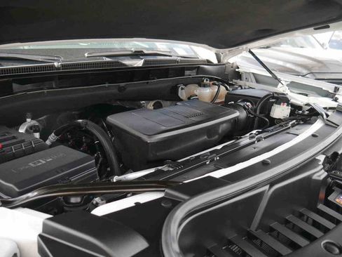 Used 2024 GMC Yukon XL Denali AWD/4WD image 13