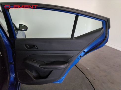 Used 2025 Nissan Altima 2.5 SV image 33