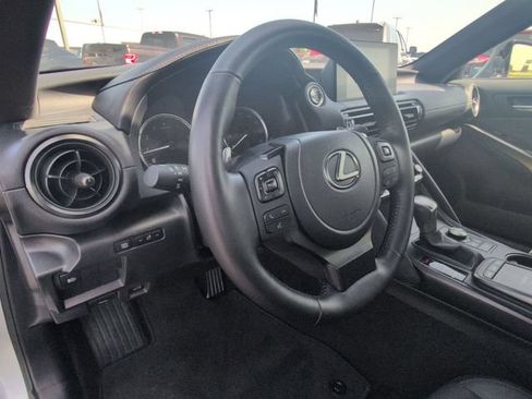 Used 2023 Lexus IS 300 w/ Comfort Package RWD image 11
