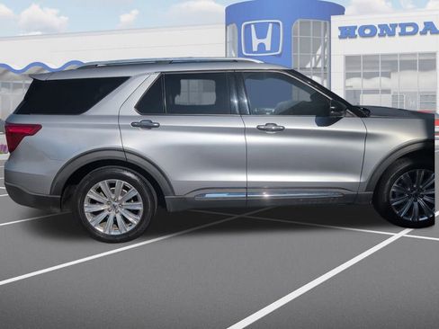 Used 2020 Ford Explorer Limited image 15