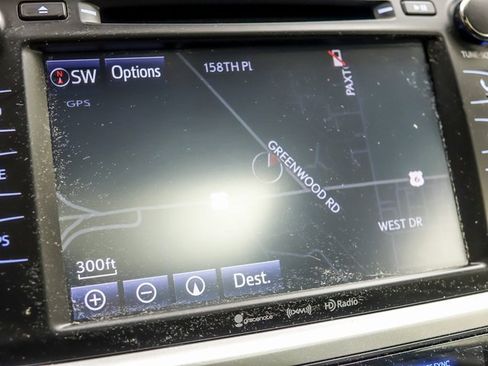 Used 2019 Toyota Highlander XLE image 20