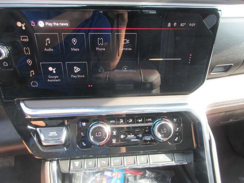 New 2026 GMC Sierra 3500 Denali AWD/4WD image 19