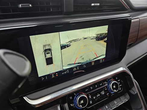 Used 2025 GMC Sierra 2500 Denali Ultimate w/ Max Trailering Package image 52