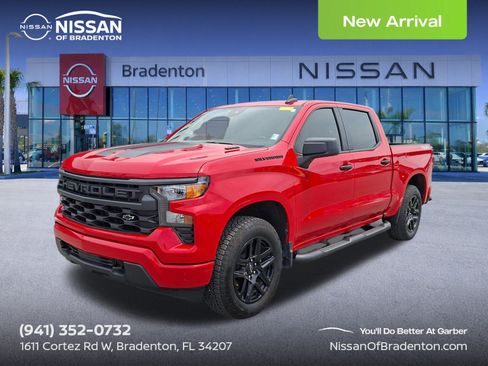 Used 2025 Chevrolet Silverado 1500 Custom w/ Rally Edition AWD/4WD image 1