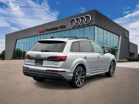 Used 2023 Audi Q7 3.0T Premium Plus w/ Premium Plus Package AWD/4WD image 5