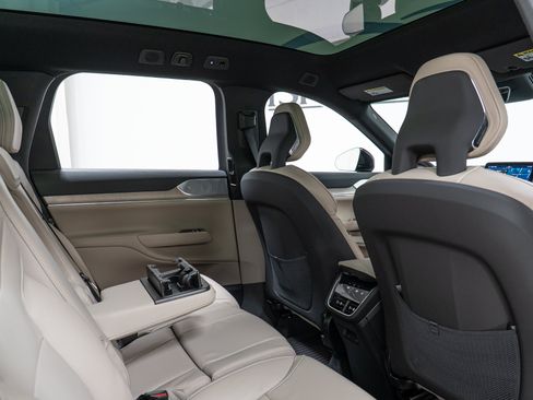 New 2026 Volvo EX90 Ultra AWD/4WD image 24