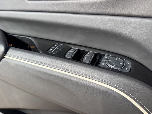 Certified 2024 Cadillac Escalade ESV Premium Luxury w/ Performance Package image 15