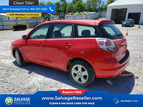 Used 2005 Toyota Matrix XR AWD/4WD image 3