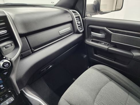 Used 2022 RAM 3500 Big Horn w/ Level B Equipment Group image 12