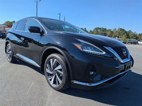 Used 2024 Nissan Murano SL image 2