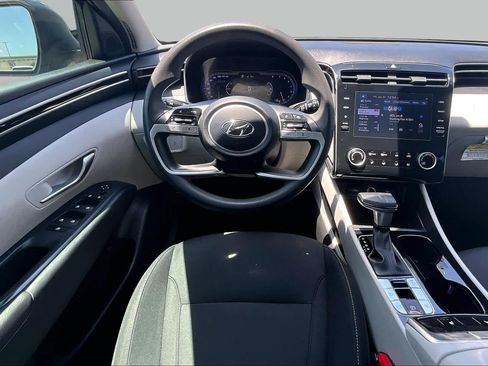 Used 2022 Hyundai Tucson SEL FWD image 6