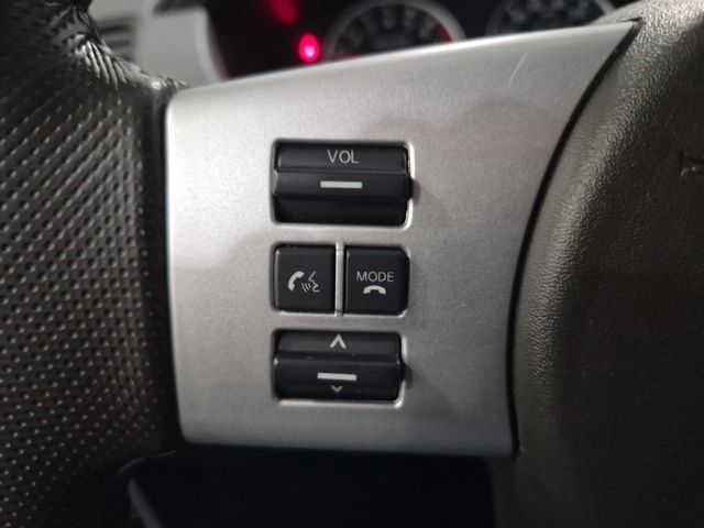 Used 2011 Nissan Pathfinder Silver AWD/4WD image 22