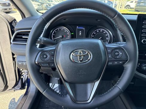 Used 2022 Toyota Camry SE image 47