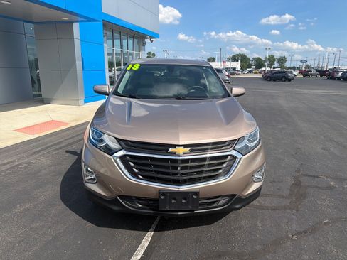 Used 2018 Chevrolet Equinox LT AWD/4WD image 7