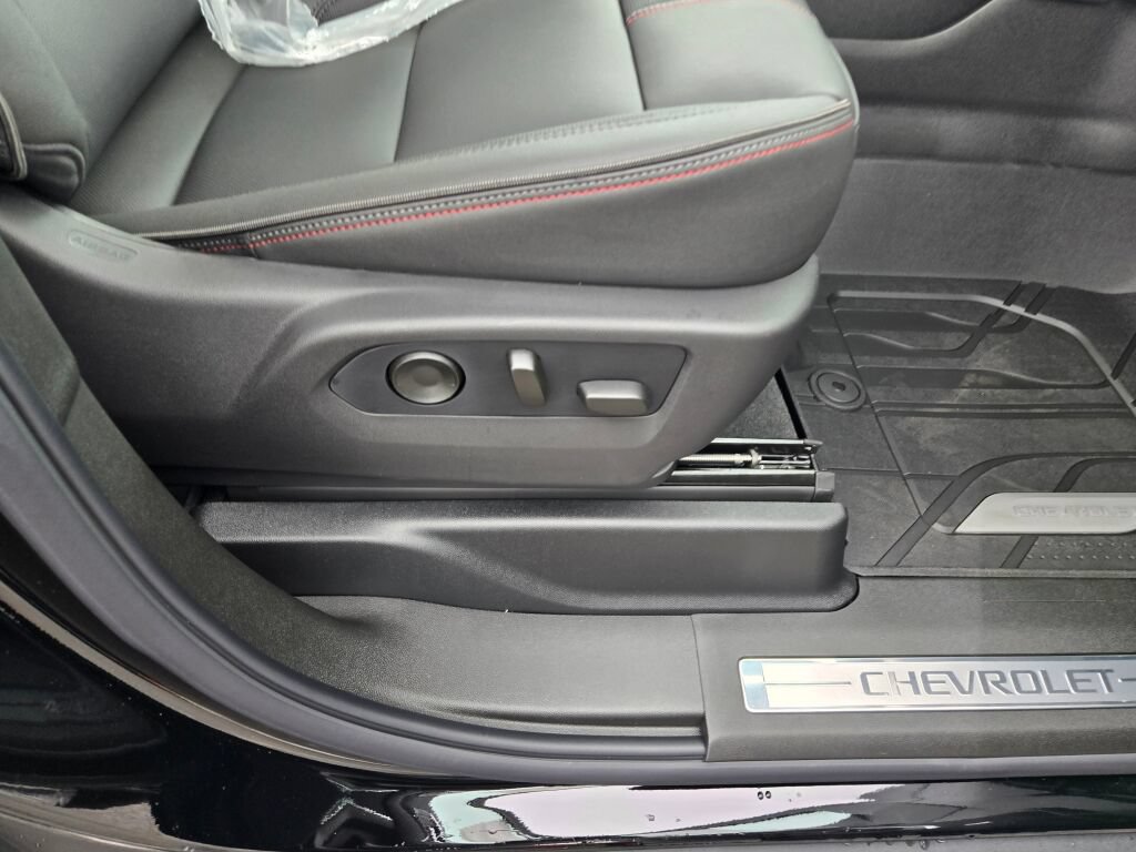 New 2026 Chevrolet Tahoe RST w/ RST Capability Package AWD/4WD image 5