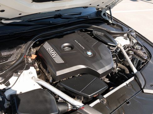 Used 2018 BMW 530i xDrive w/ Premium Package image 48