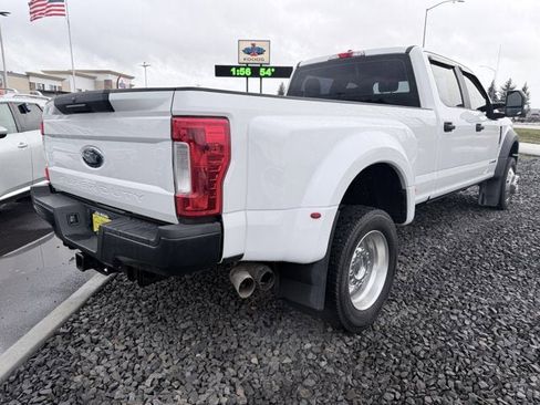 Used 2019 Ford F450 XL w/ Power Equipment Group image 4