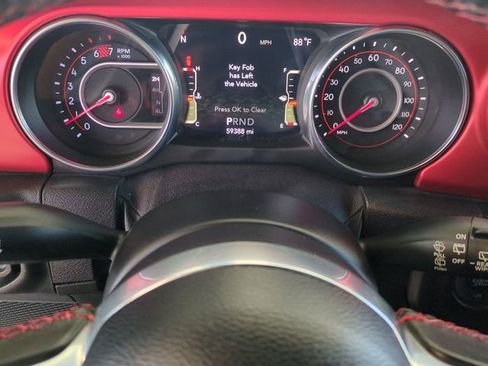Used 2018 Jeep Wrangler Unlimited Rubicon AWD/4WD image 14