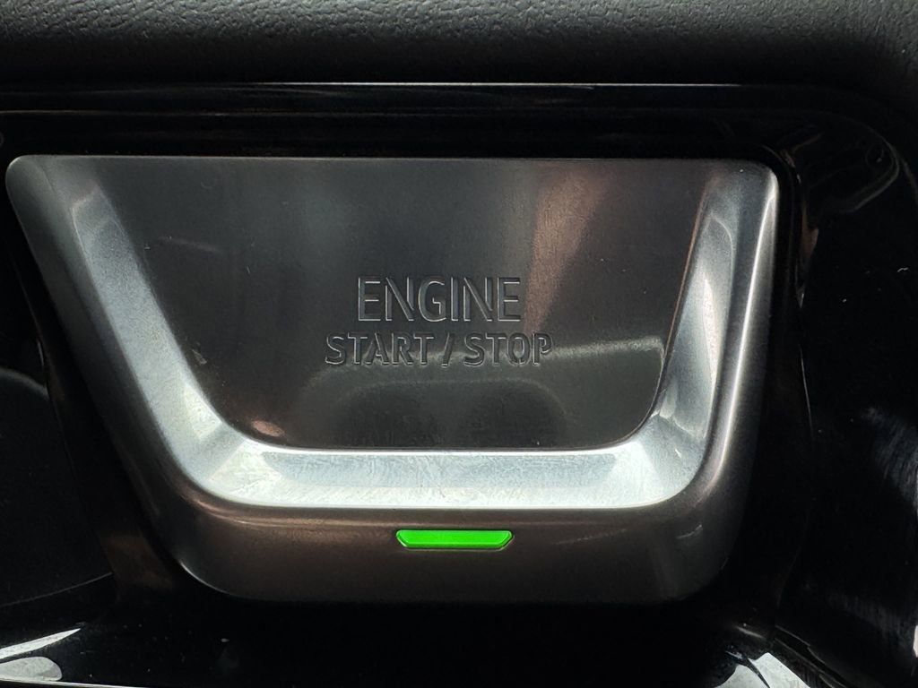 Used 2026 GMC Yukon AT4 Ultimate AWD/4WD image 21