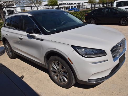 Used 2022 Lincoln Corsair FWD w/ Premium Package image 5